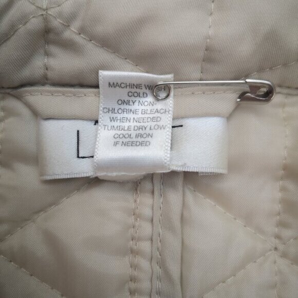 Ann Taylor Loft Ladies Size 10 Beige Lightly Quilted Button Closure Jacket - Picture 4 of 6
